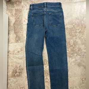 Amazon Essentials 10s Straight Leg Jean